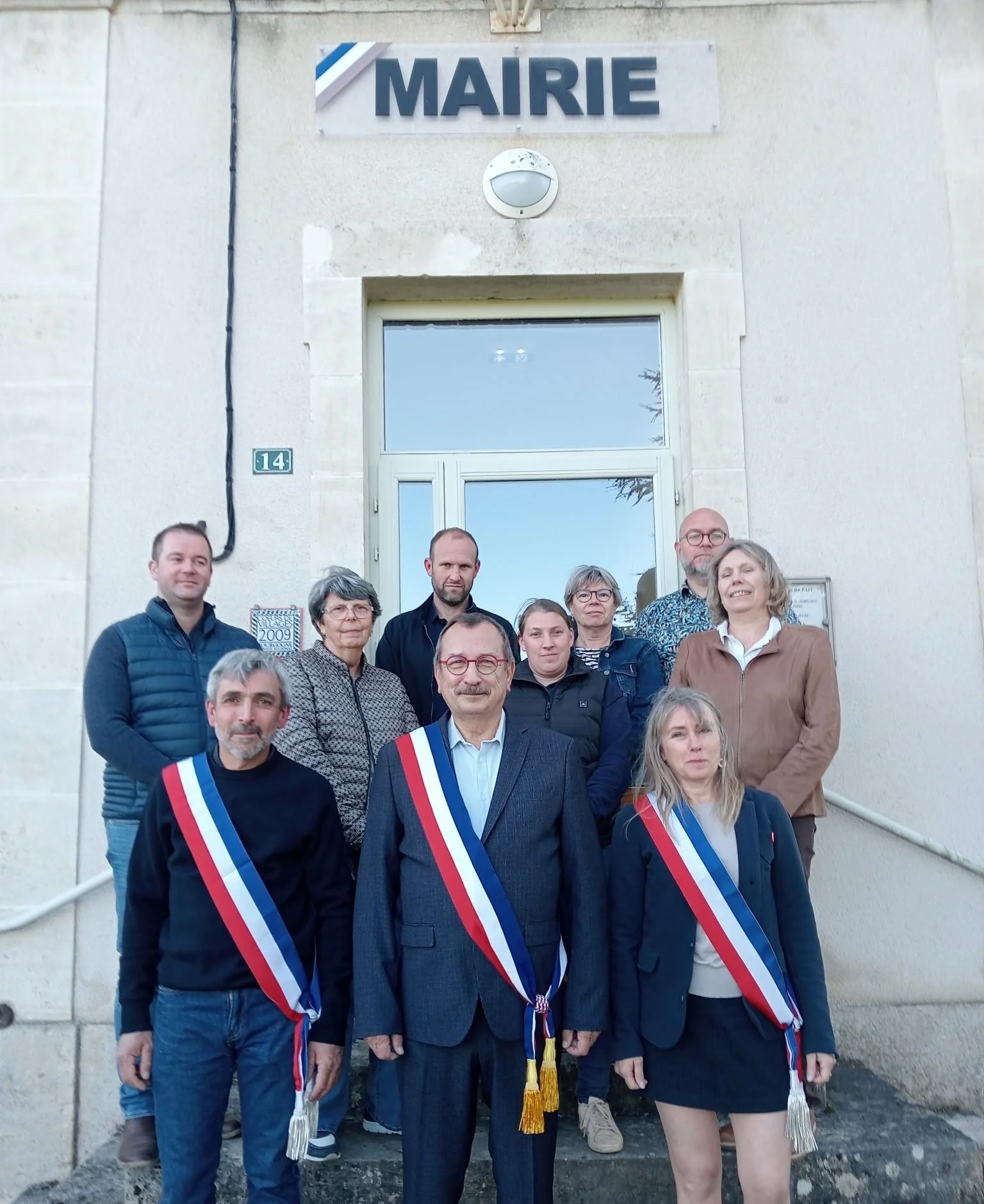 Photo officielle 1bis 1